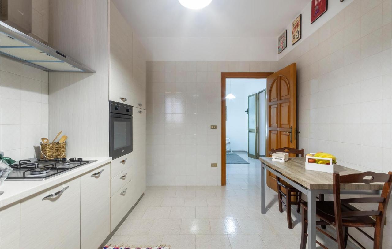 Lovely Apartment In Carovigno With Kitchen Экстерьер фото