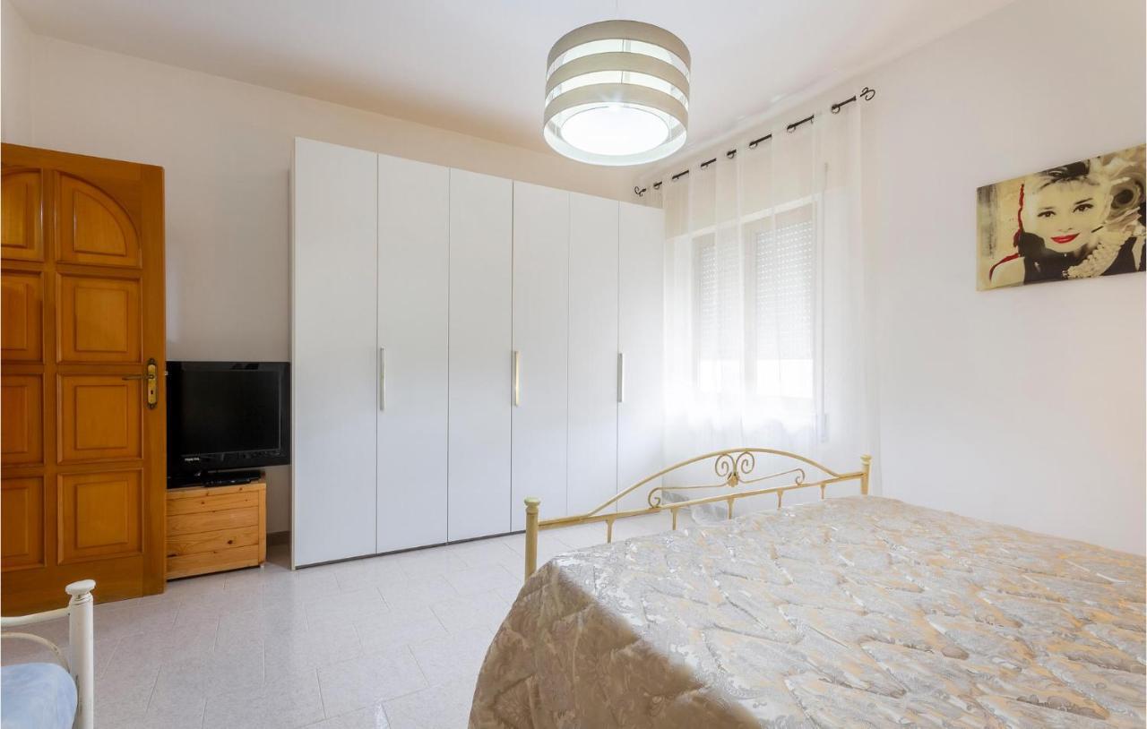 Lovely Apartment In Carovigno With Kitchen Экстерьер фото