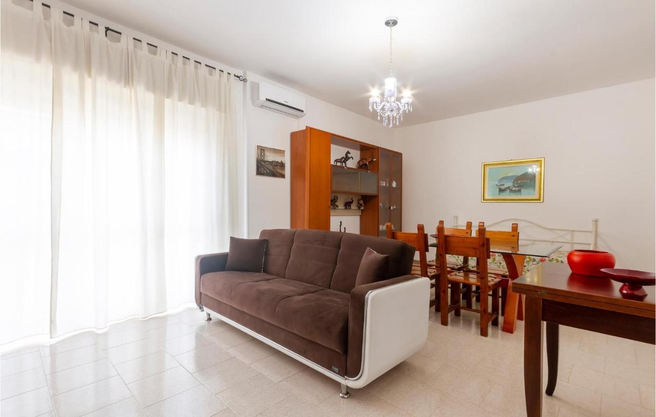 Lovely Apartment In Carovigno With Kitchen Экстерьер фото