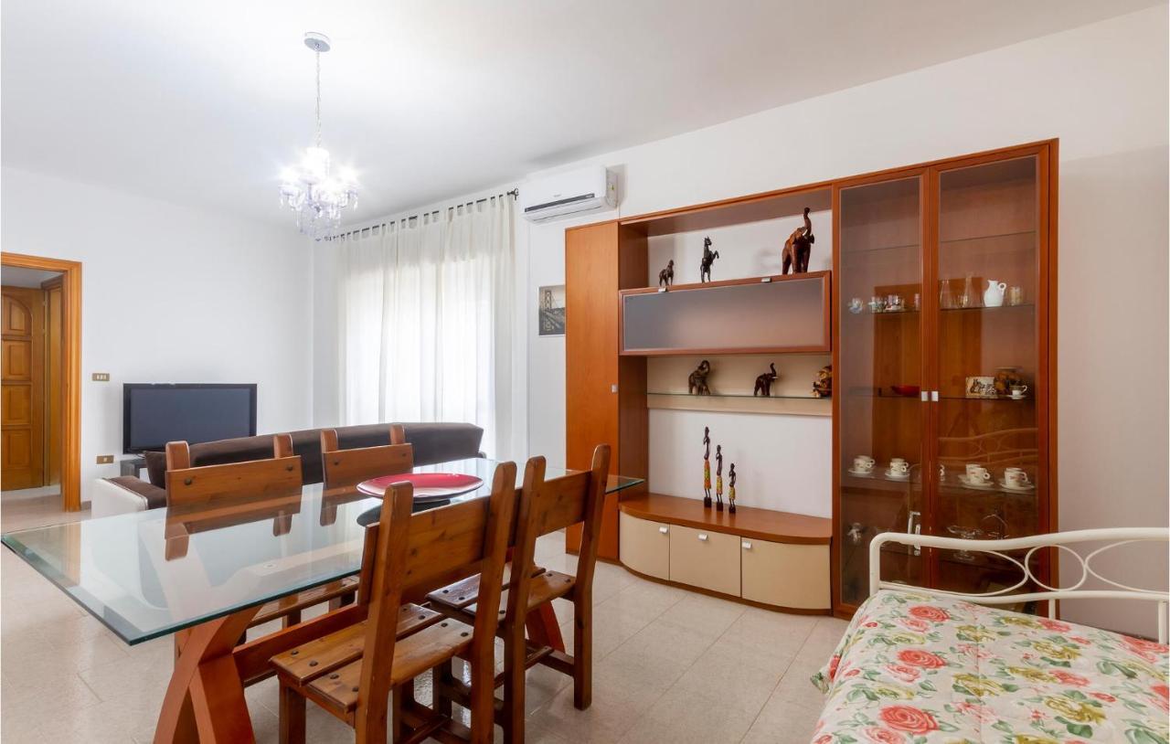 Lovely Apartment In Carovigno With Kitchen Экстерьер фото
