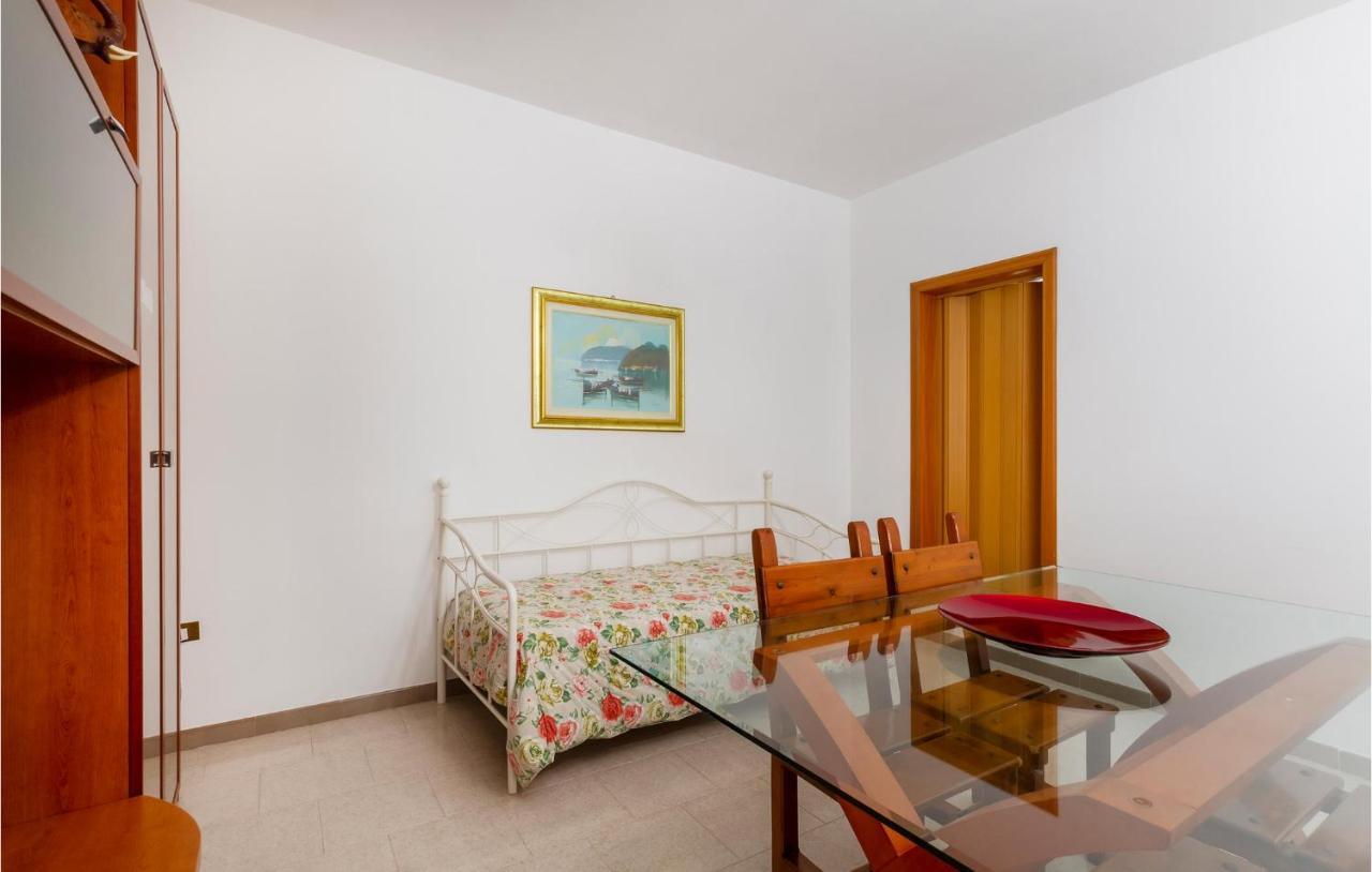 Lovely Apartment In Carovigno With Kitchen Экстерьер фото
