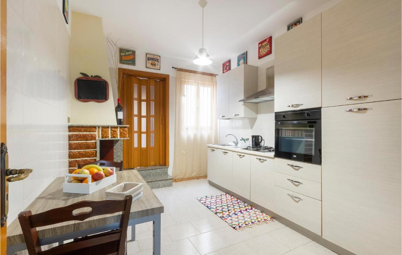 Lovely Apartment In Carovigno With Kitchen Экстерьер фото
